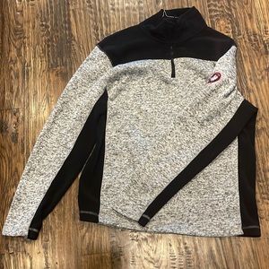 Men’s Canada Brand pull over